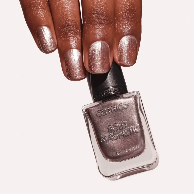 Catrice Magnetic Nail Polish Bold Magnetic 020 , 10,5 ml - Image 5