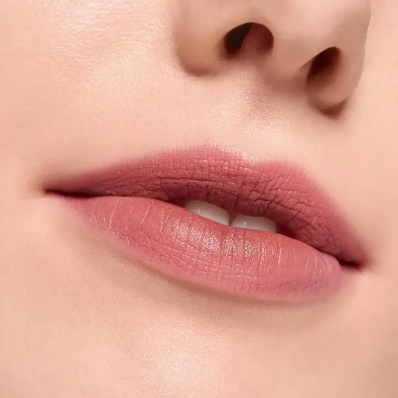 Essence Creamy Matte Lipstick Blur Soufflé 01, 3.6 ml - Image 8