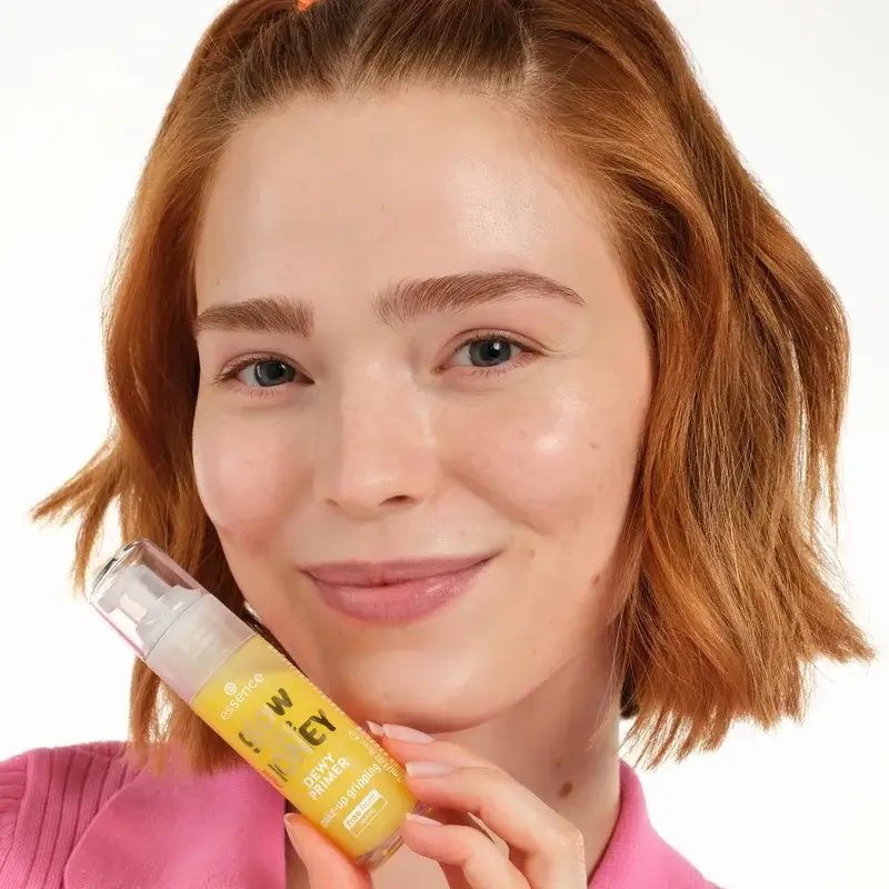Essence Primer Glow Like Honey Dewy, 30 ml - Image 8