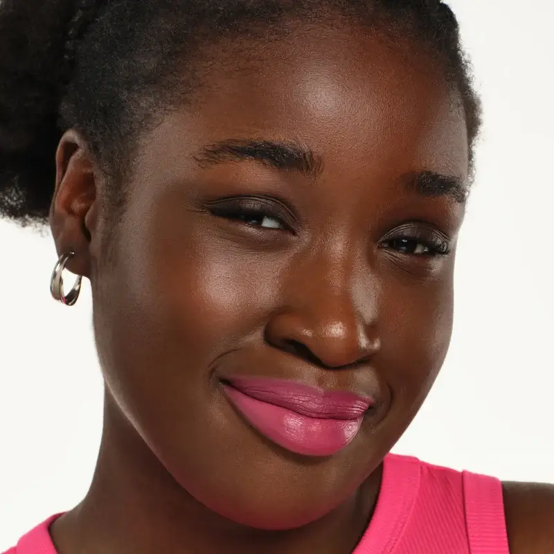 Essence Satin Glow Luminous Shine Lipstick 08, 3.5 g - Image 9